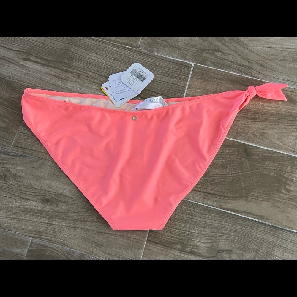 Fabletics women’s Bikini Bottom - Picture 6 of 9